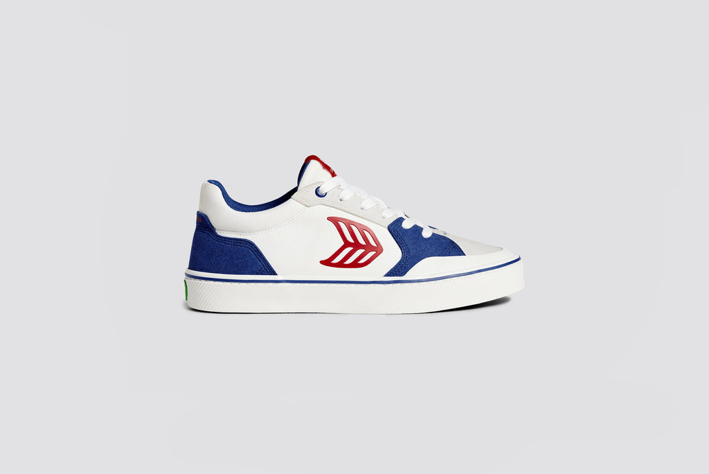 Cariuma Vallely Men white blue red