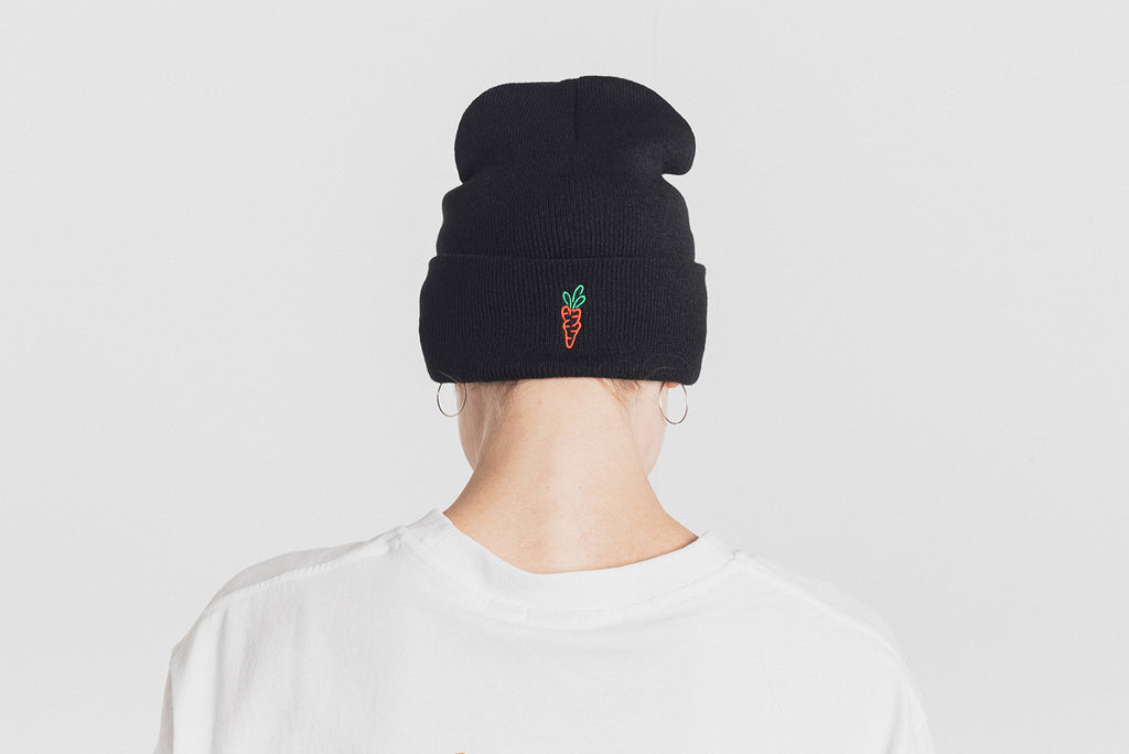 Carrots Old English Beanie black