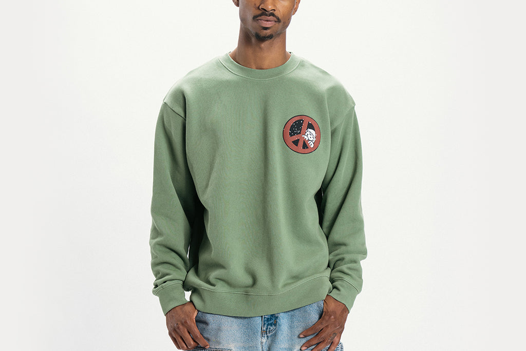 Market Peeking Through Crewneck grün